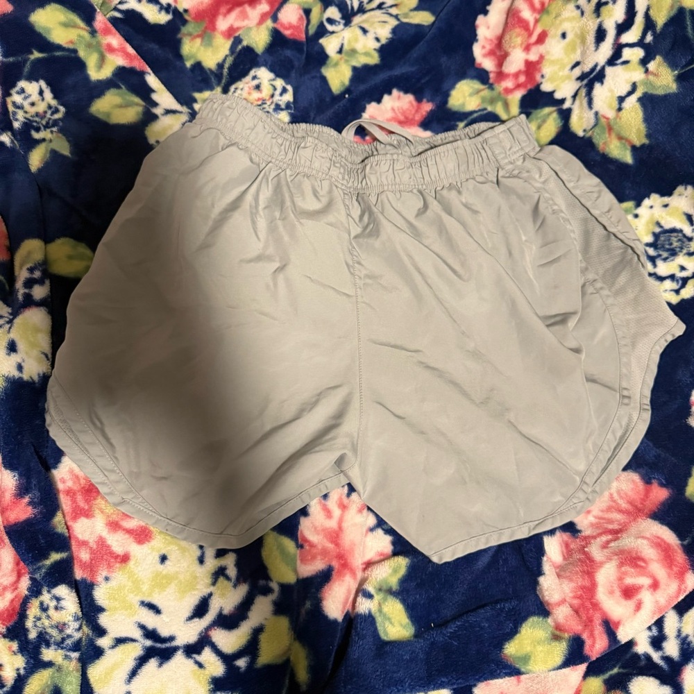 Nike Dri-FIT Light Gray Top